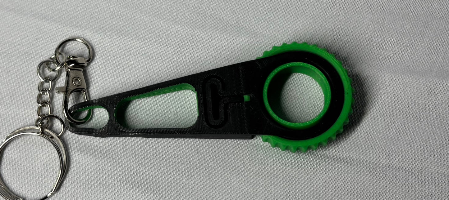 Keyr fidget spinning ring